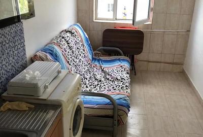 Garsonieră decomandată în Tudor Vladimirescu