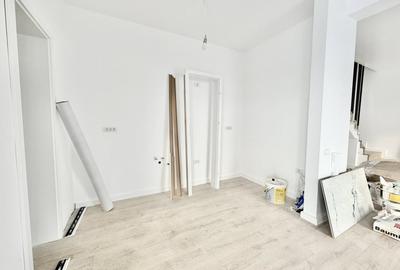 Duplex cu 4 camere si cu panouri fotovoltaice - Giroc - 10