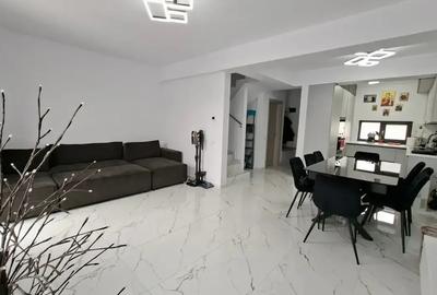 Casă cu 4 camere cu Canalizare în Industriilor