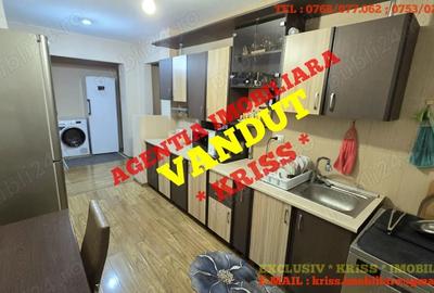 Apartament cu 3 camere decomandat în Prundu - 12