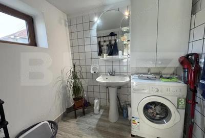 Casă cu 6 camere cu Teren 2500 Mp în Central - 8