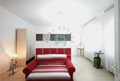 Casa 3 camere de vanzare,  Brasovul Vechi - 2