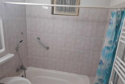 Apartament cu 3 camere semidecomandat în Mazepa 1 - 2