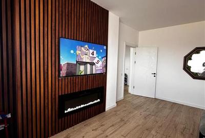 Apartament cu 3 camere decomandat, mobilat în Central