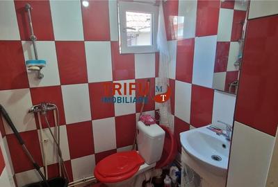 Casă cu 3 camere cu Teren 145 Mp în Cetate - 2