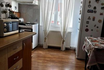 Apartament 2 camere zona  Scriitorilor - 3