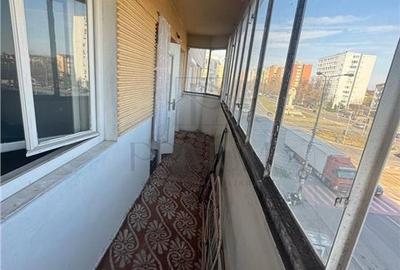 SAGULUI - ETAJUL 3 - BLOC IZOLAT - 3 cam - 2 bai - balcon mare - decomandat - 3