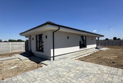 Casă cu 4 camere cu Teren 500 Mp în Sântandrei - 1