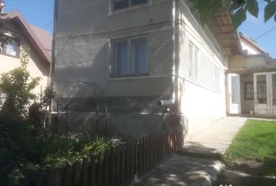 Casă cu 2 camere cu Teren 332 Mp în Central - 12