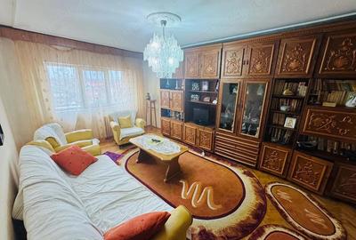 Apartament cu 3 camere decomandat în Central - 6