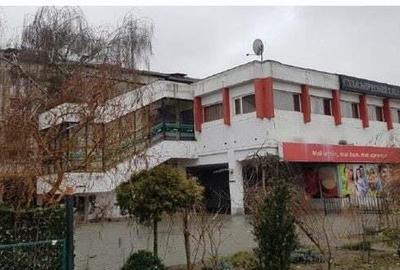 Spațiu comercial, de 385 mp, în Boul Roșu