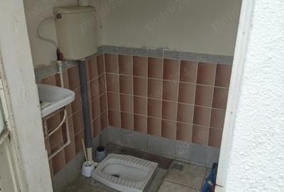 Spațiu comercial, de 60 mp, în Central - 2