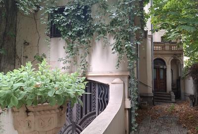 Studio cu garaj și boxă ultracentral - 14