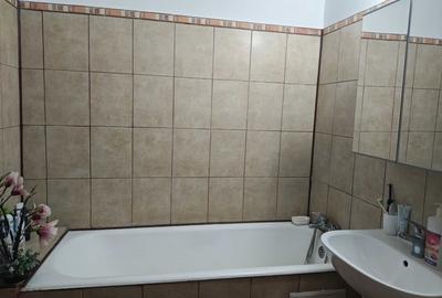 Apartament cu 2 camere decomandat în Titan - 6