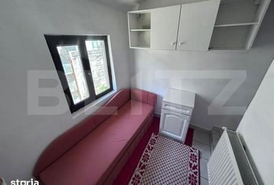 Casă cu 3 camere cu Teren 200 Mp în Central - 1