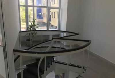 Birou, de 100 mp, în Central - 4