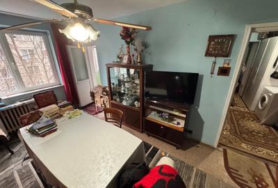 Apartament cu 2 camere decomandat în Rahova - 3