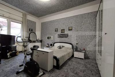 Apartament cu 4 camere decomandat în P-ța Maria - 12