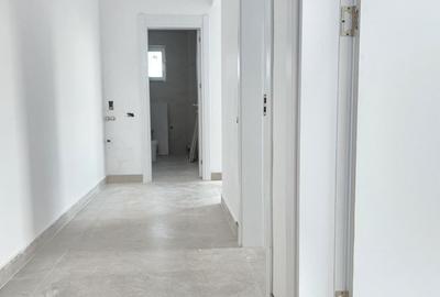 Apartament cu 3 camere decomandat în Berceni - 2