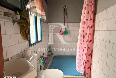 Casă cu 5 camere cu Teren 2497 Mp în Cefa - 4