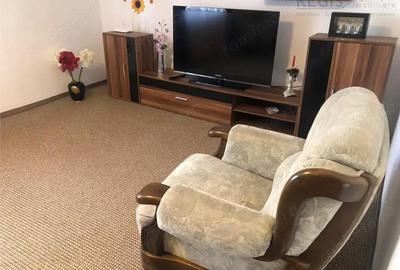 Casă cu 5 camere cu Garaj în Central - 11