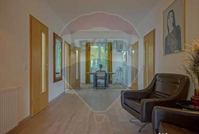 Apartament cu 3 camere decomandat, mobilat în Brașovul Vechi - 15