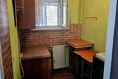 Garsonieră decomandată în Decebal - 3