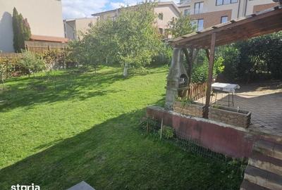 Casă cu 5 camere cu Teren 1400 Mp în Gruia - 2