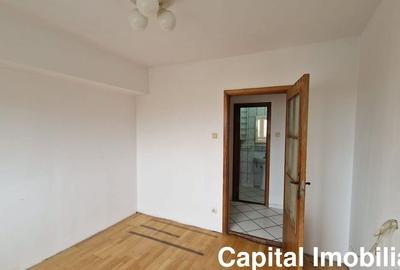 Apartament cu 3 camere semidecomandat în Central - 5