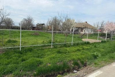 Teren de 5400 mp, în Păltinișu - 3