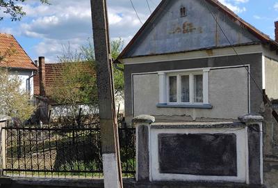 Casă cu 4 camere în Derna