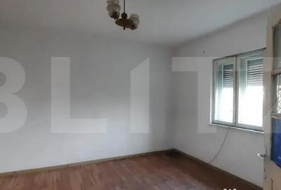 Casă cu 3 camere cu Teren 3000 Mp în Periferie - 8