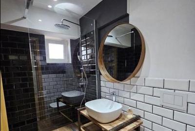 38734  Apartament 4 camere Trocadero - 1