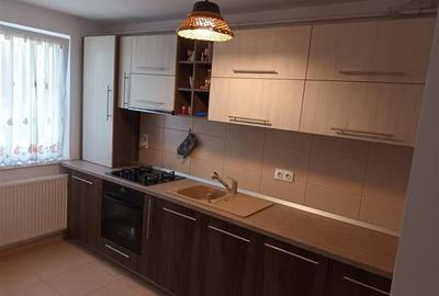 Complex Urban, Tractorul Complex Urban, Tractorul - 3