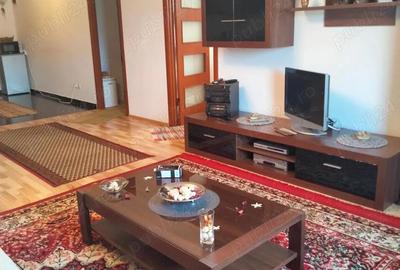 Apartament cu 3 camere decomandat în Central - 6
