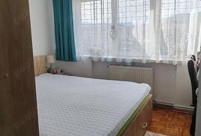 Apartament cu 3 camere decomandat în Central - 1