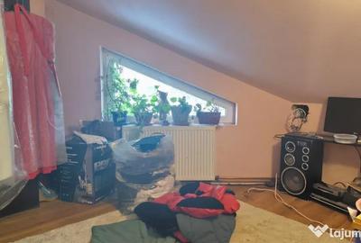 Casă cu 4 camere cu Teren 315 Mp în 22 Decembrie - 14