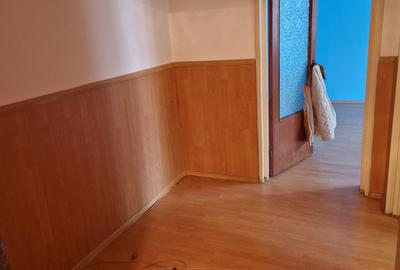 OBOR COLENTINA LANGA COMPLEXUL ROSEGARDEN - 6