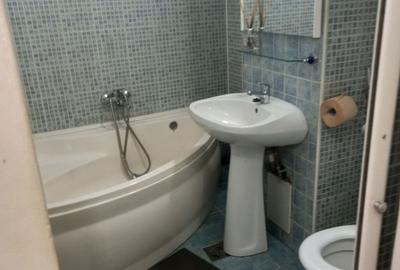 Garsonieră decomandată în Central - 3