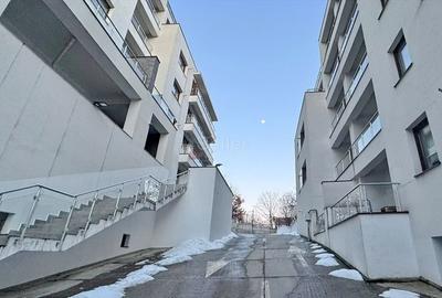 Apartament cu 3 camere decomandat, mobilat în Central - 19