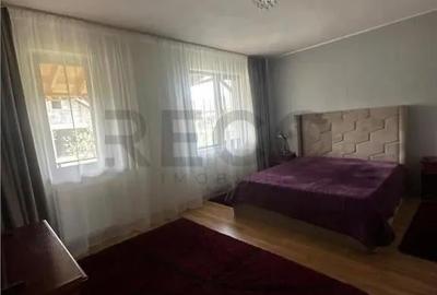 Casă cu 3 camere cu Teren 442 Mp în Beiuș - 9