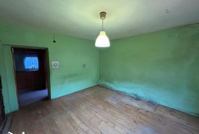 Casă cu 4 camere cu Teren 450 Mp în Central - 2