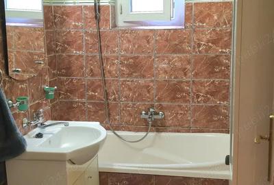 Vand apartament 2 camere, decomandat, Micalaca - 3