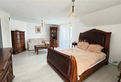 Casă cu Teren 1800 Mp în Central - 10