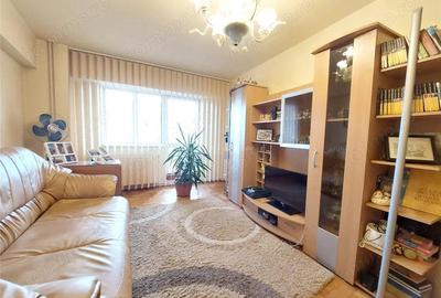 Apartament cu 4 camere decomandat în Transilvaniei - 11