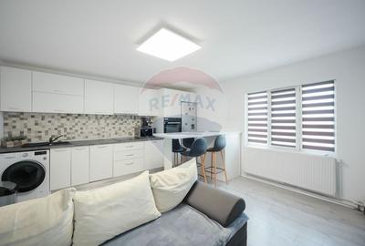 Casă cu 8 camere cu Teren 500 Mp în Iosia - 36