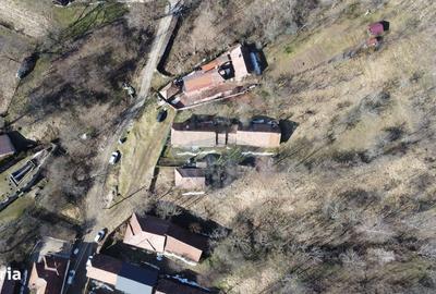 Casă cu 2 camere în Izvoarele - 7