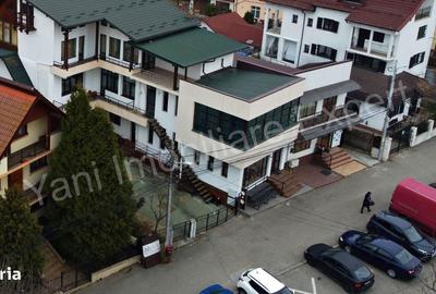 Spațiu comercial, de 120 mp, în Central - 4