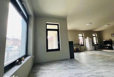 Spațiu comercial, de 140 mp, în Baciu - 2