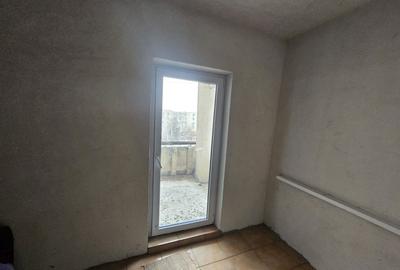 Apartament 3 camere, Ultracentral, Costesti - 2